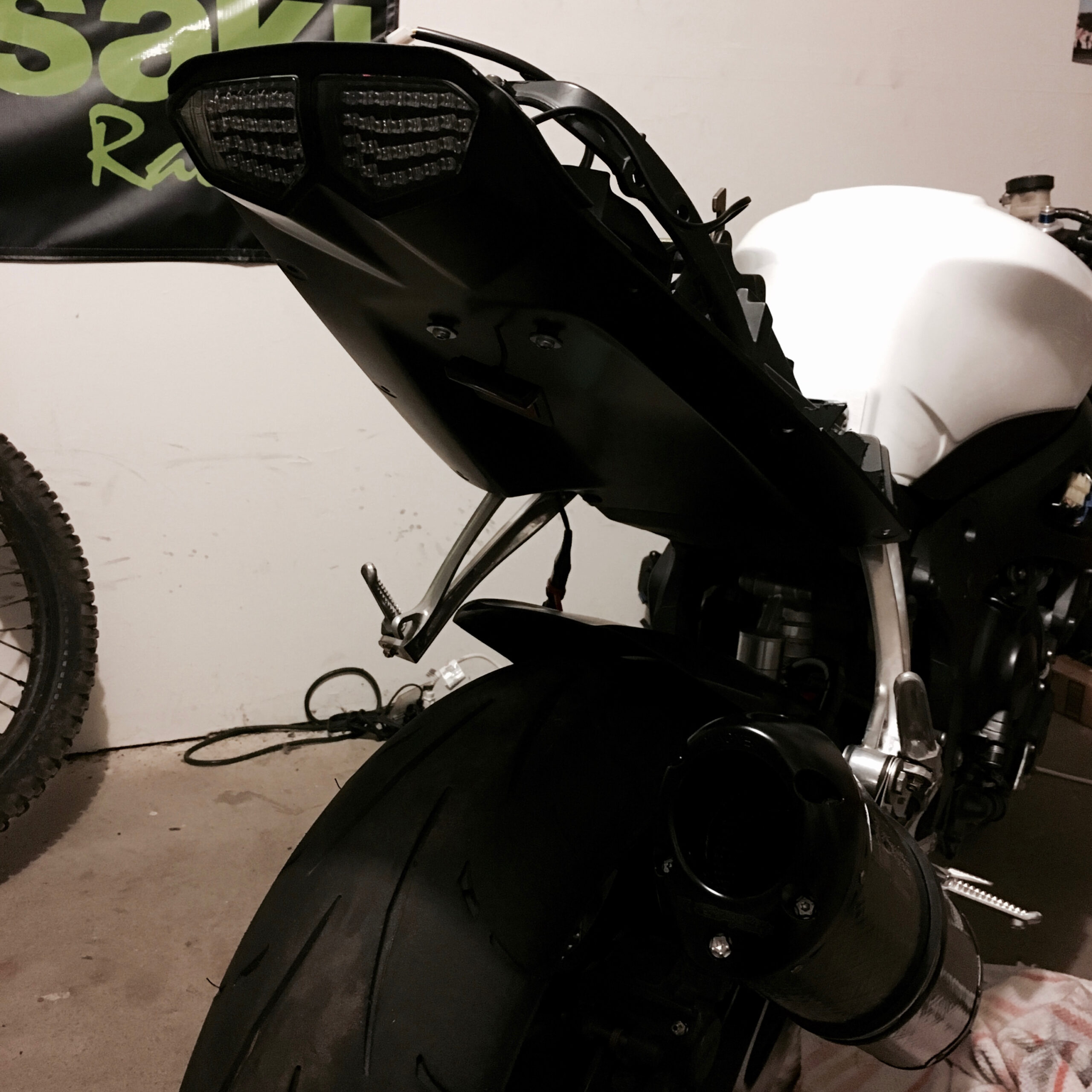 Smoked integrated taillight